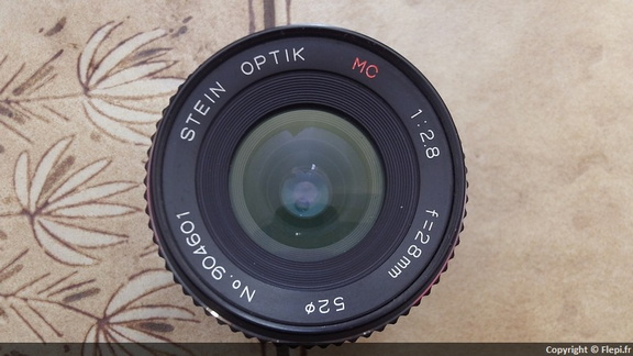 Stein optik mc 1:2.8 f=28mm de diamètre 52